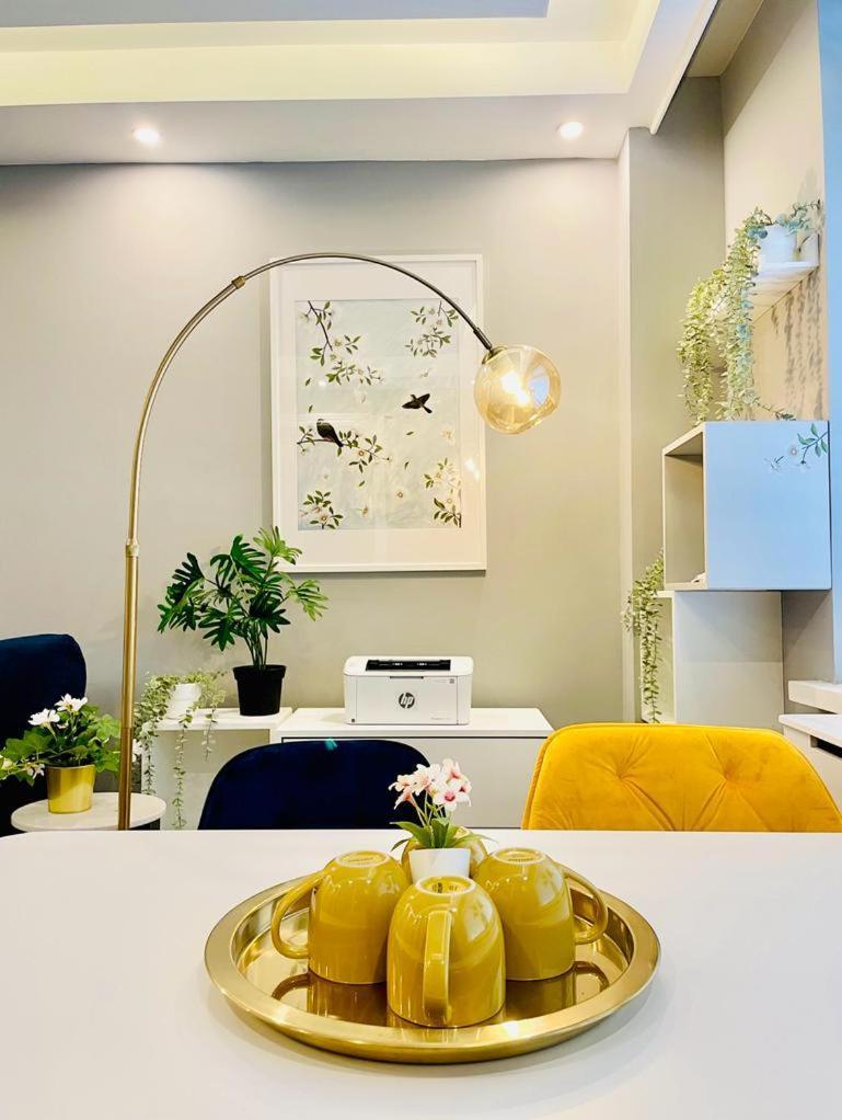 Stylish, Fully Equipped Central Apartment Beside Hyde Park Лондон Екстериор снимка